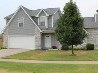 918 Cottonwood St, Webb City, MO 64870