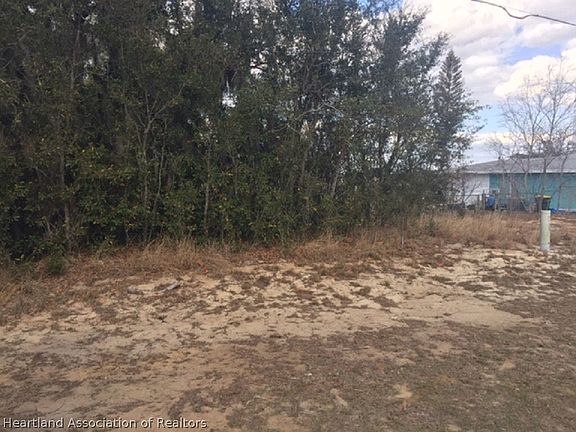 5th image of 2768 W Southampton Rd