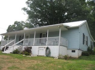 50 Ellis Hilltop Rd, Spruce Pine, NC 28777