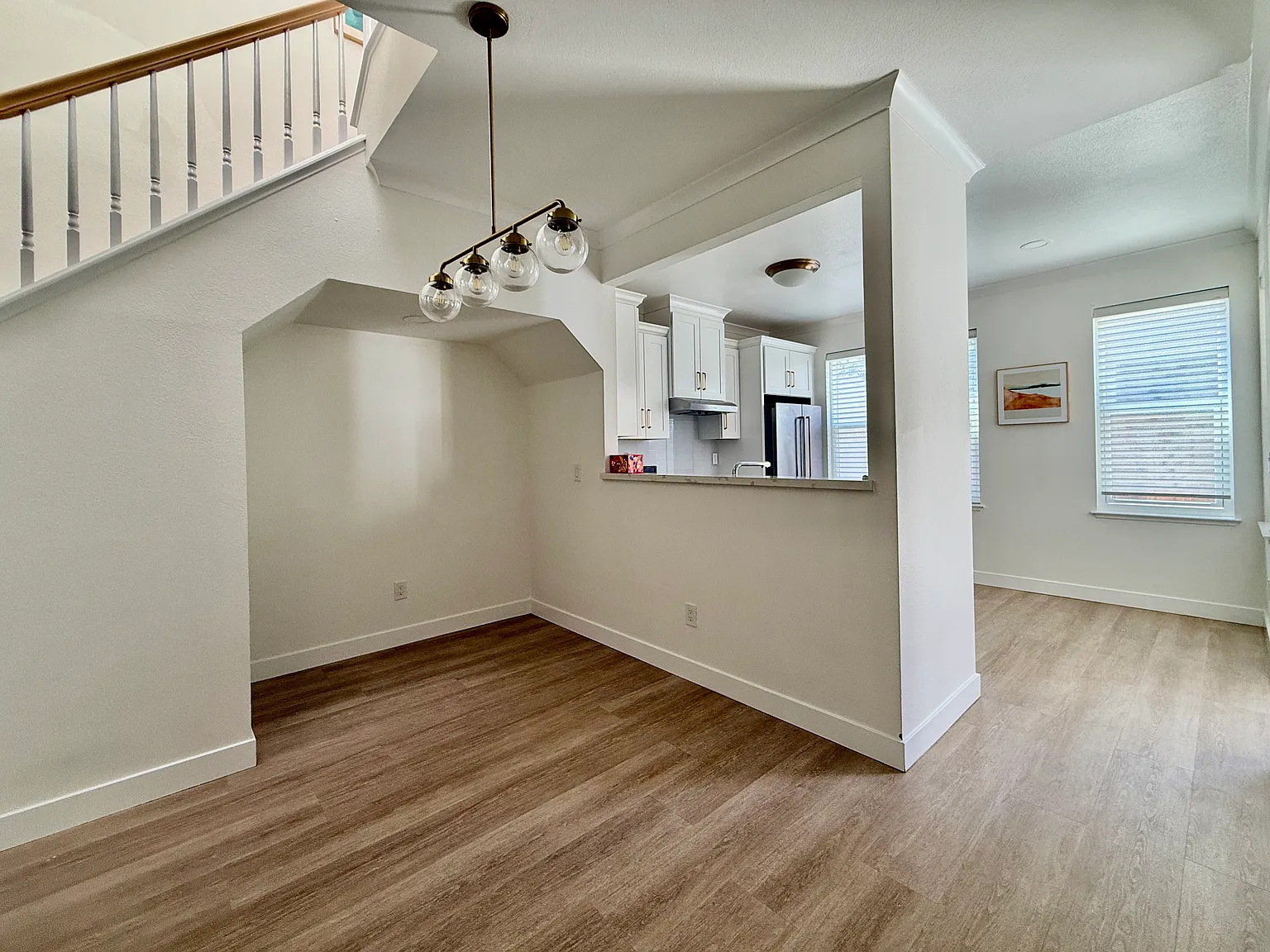 3 bed, 2.5 bath, 1290 sqft, $6,500 — Photo 3