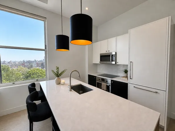 30 Morningside Dr, New York, NY