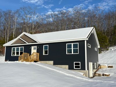 12 Hillside Drive, Raymond, ME, 04071