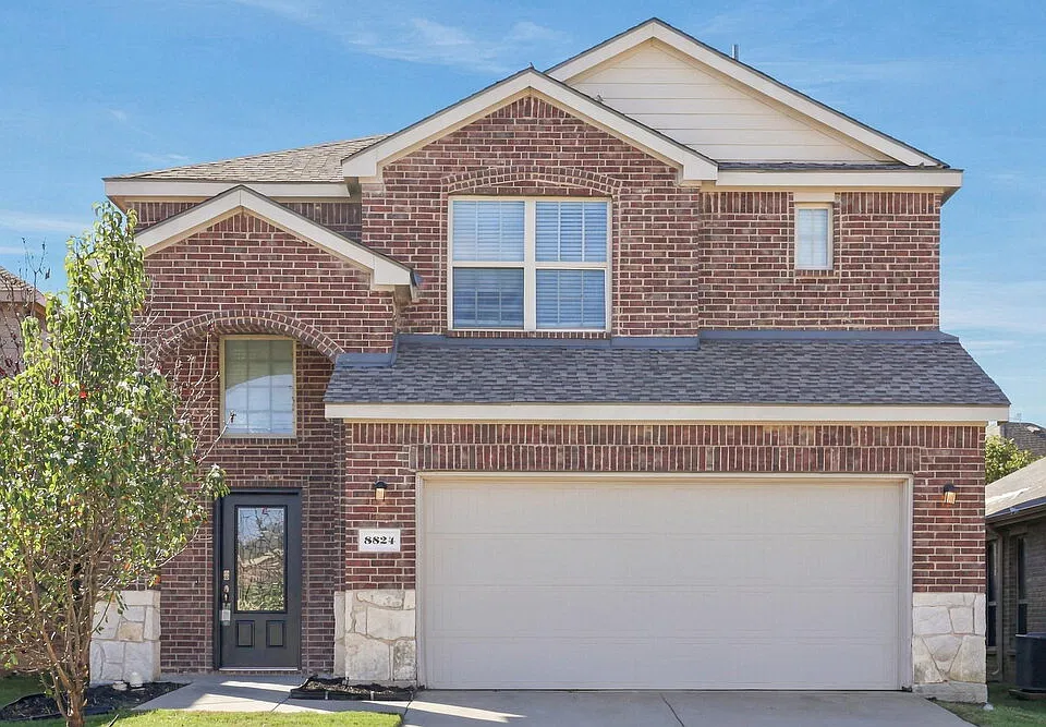 8824 Deadwood Ln