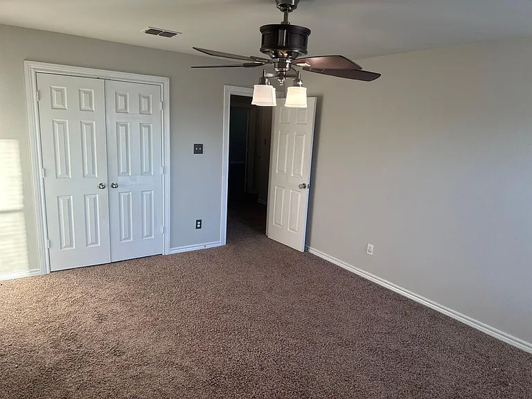2832 Elm Fork Dr — Photo 37