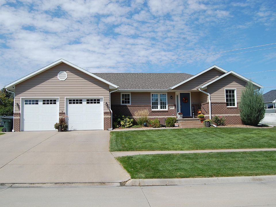 1st image of 4424 Loveland Dr