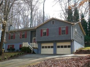 3952 Tonbridge Ln, Winston Salem, NC 27106