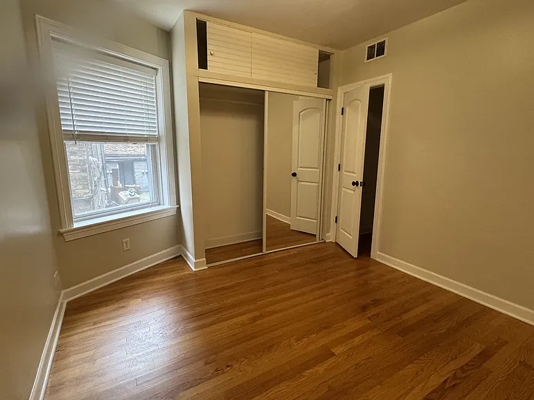 4950 N Christiana Ave #1 — Photo 11