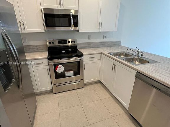 4th image of 11912 SW 244th St #11912