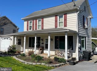 519-521 E Freedom Ave, Burnham, PA 17009