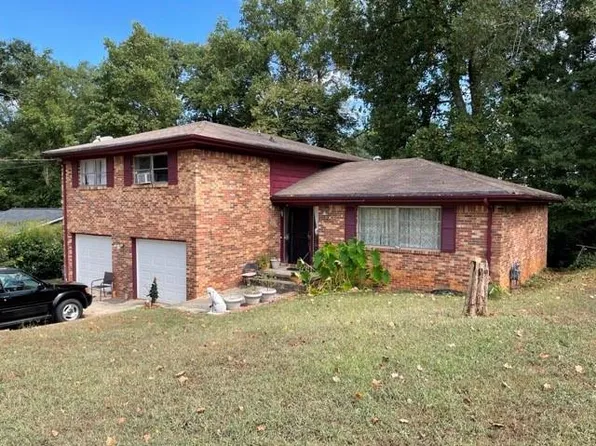 2390 Tiffany Pl, Decatur, GA 30035