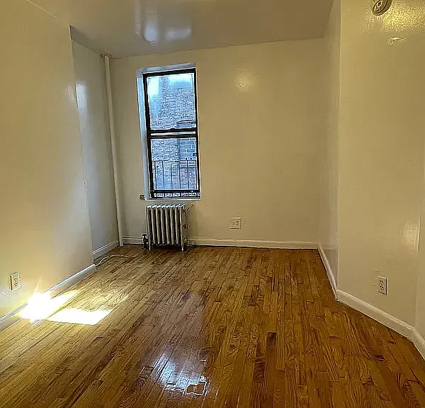 412 W 56th St #15 — Photo 3