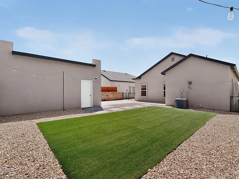 14321 Chris Zingo Ln — Photo 37