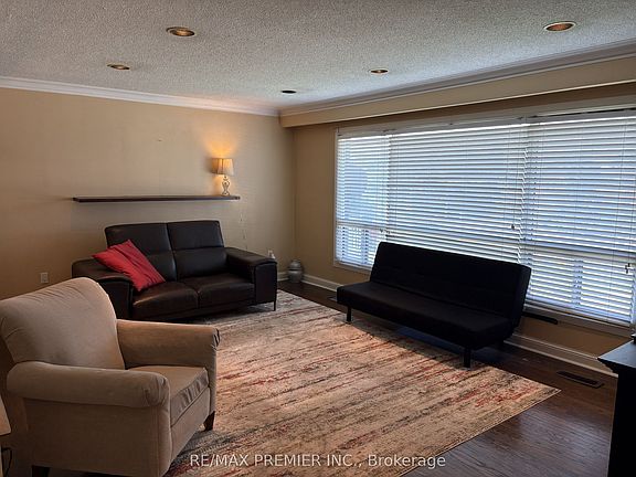 4th image of 2979 Weston Rd