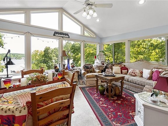 3rd image of 47 Applecross Ln
