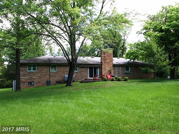 2nd image of 11921 Bluebird Ln