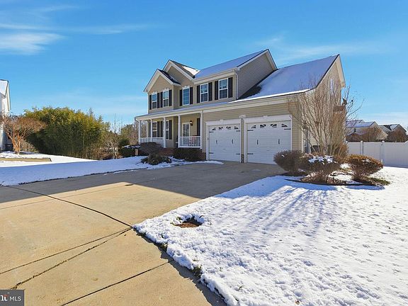 4th image of 44063 E Mervell Ct