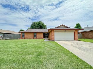 513 SW 24th St, El Reno, OK 73036
