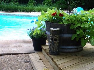 1603 W Wood Rd, Waukomis, OK 73773