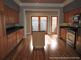 2811 24th St, San Francisco, CA 94110