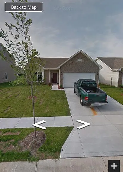 981 Colonial Way — Photo 1