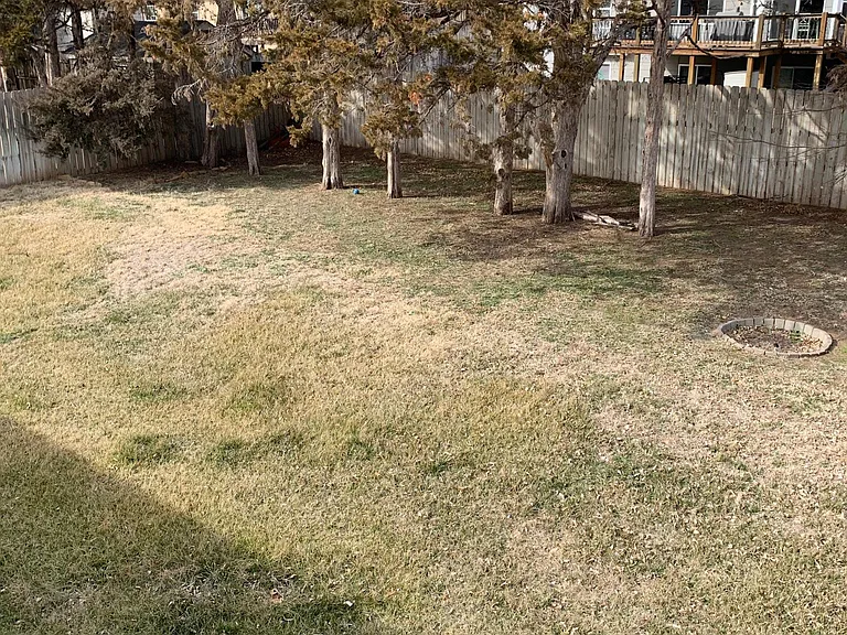 10826 W Ryan St — Photo 3