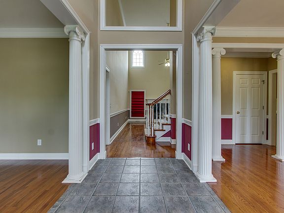 2nd image of 1444 W Northfield Blvd