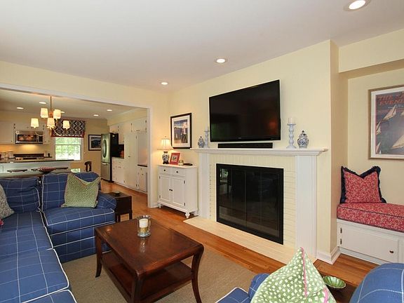 3rd image of 3631 W Brittany Ct