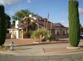 5825 Devontry Dr, El Paso, TX 79934