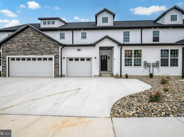 3 Valhalla Ct, Dover, DE 19904