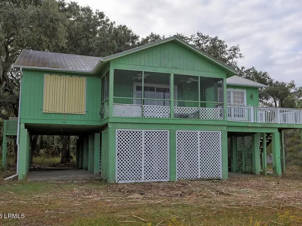 42 Harbor River Circle, St. Helena Island, SC 29920