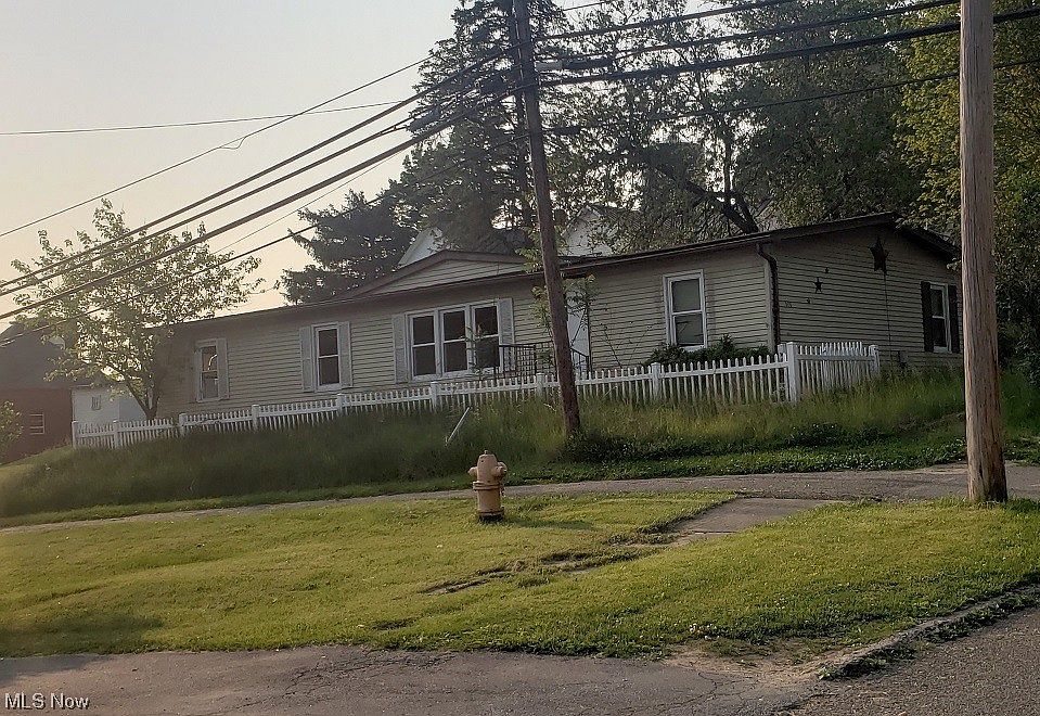 101 Wood St, Flushing, OH 43977 Zillow