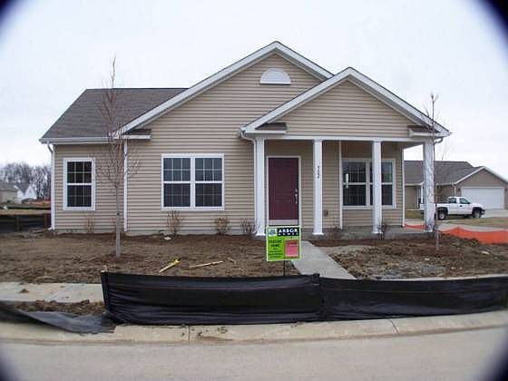 1st image of 902 Kimberly Ave