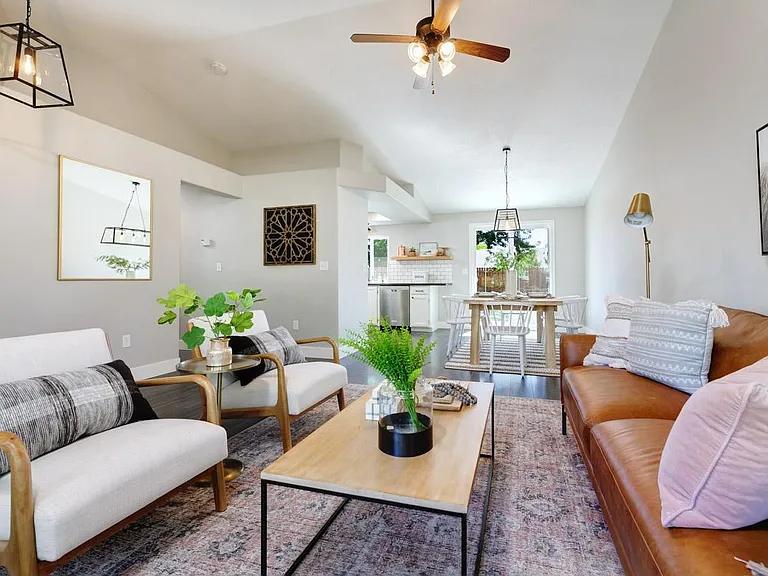 5644 S Daffodil Pl — Photo 7