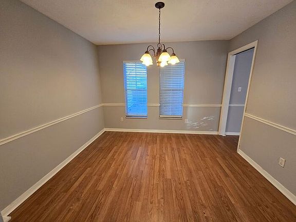4th image of 309 Raven Rock Ln