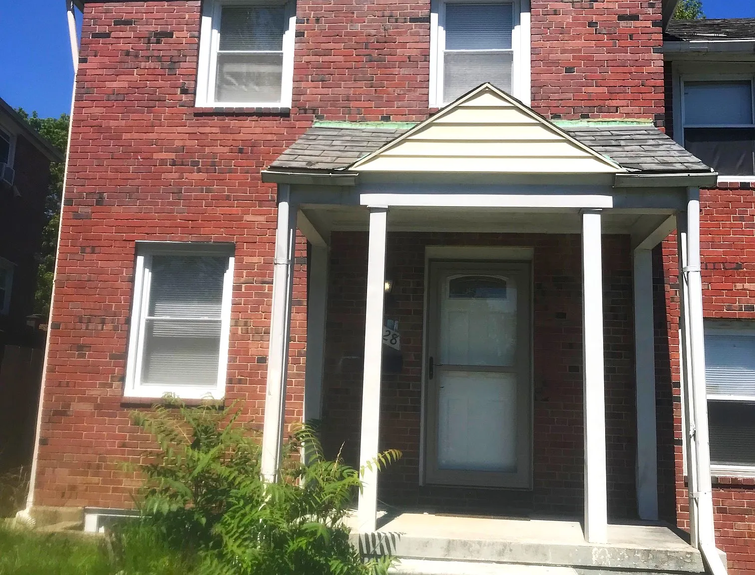 928 Argonne Dr — Photo 1