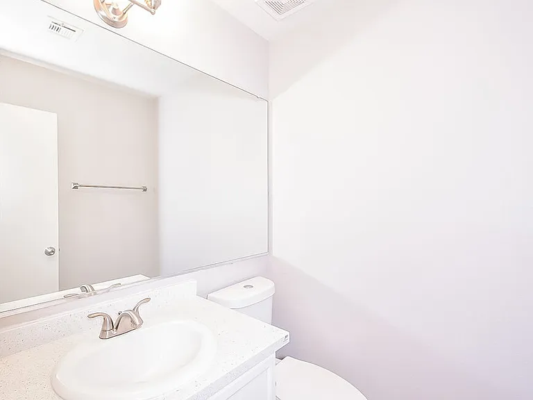 1915 Casa Verde Dr — Photo 15