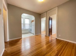 35-31 32nd St #F3, Astoria, NY 11106