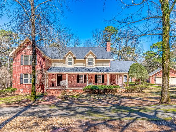 3rd image of 700 Turrentine Way
