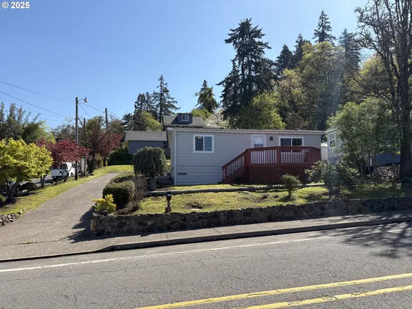 605 S 2nd St, Springfield, OR 97477