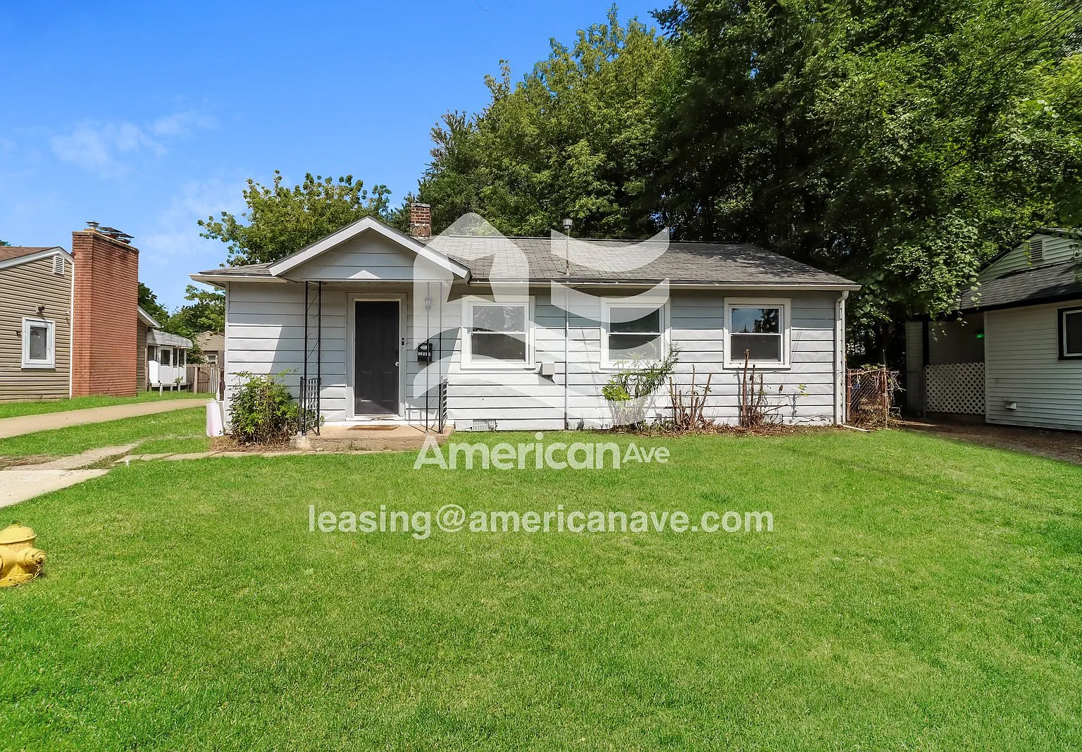 2 bed, 1.0 bath, 865 sqft, $1,072 — Photo 1