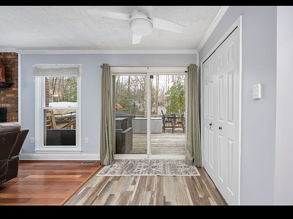 4th image of 1028 Isabella Dr