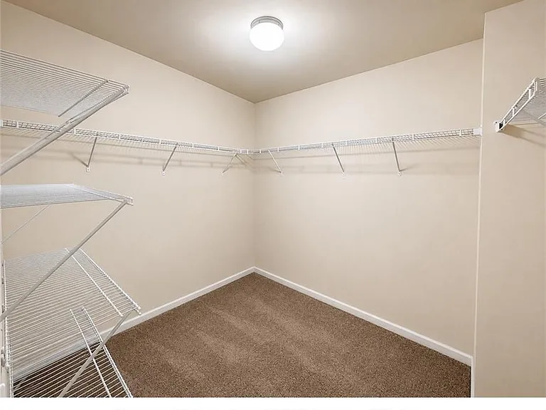 3432 Castleberry Village Cir — Photo 14