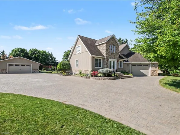 17 Athlone Rd, Cambridge, ON N1R 1J1