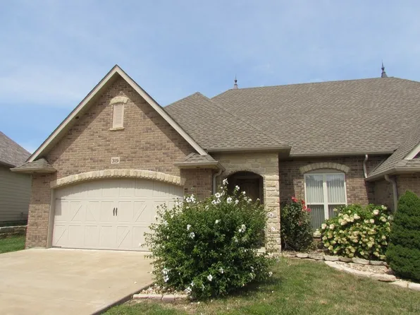 319 Pebblestone Ln, Rolla, MO 65401