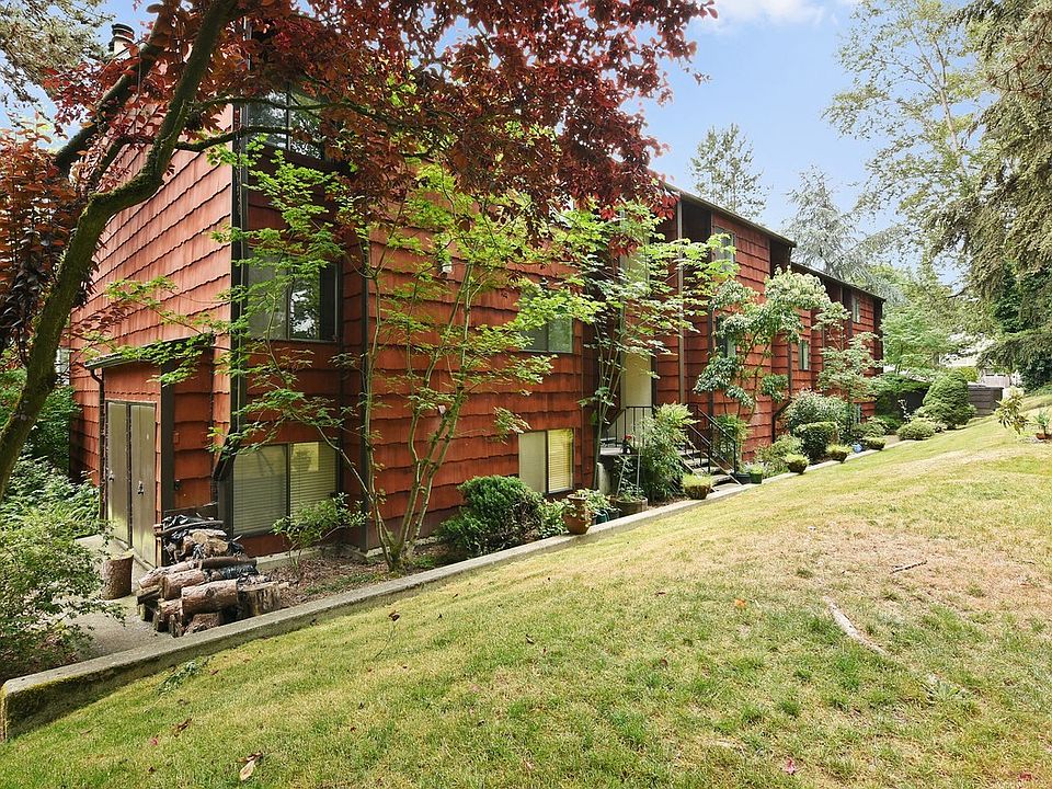 1st image of 2300 NE 89th St #2322