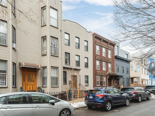 159 Eckford Street image 1 of 36