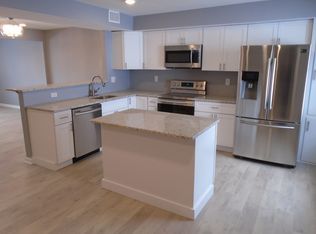 18 Knock N Knoll Cir, Willow Grove, PA 19090