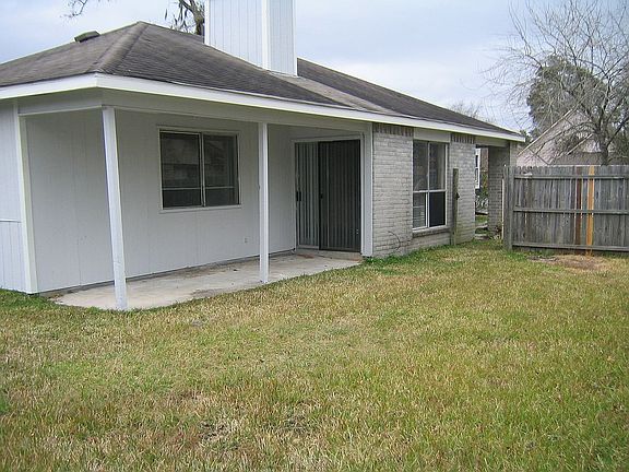 2nd image of 7010 Foxbrook Dr