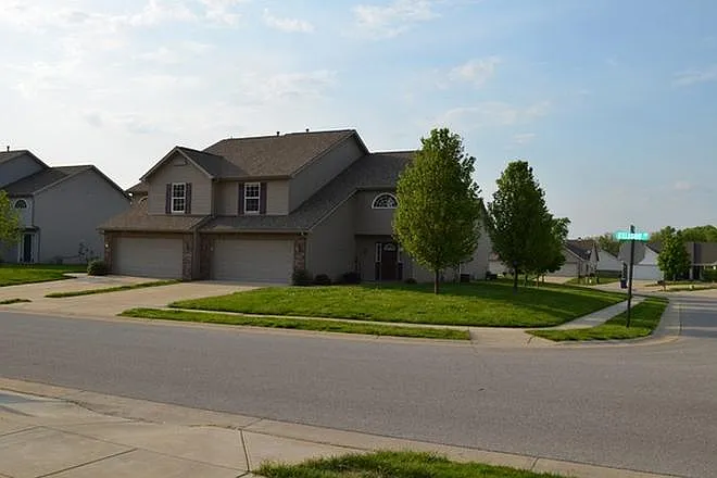 1842 Ellison Drive — Photo 1