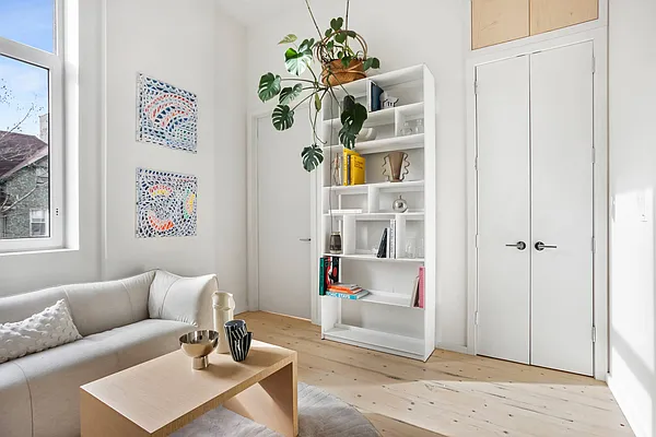 Rented by Artifact.co | media 3